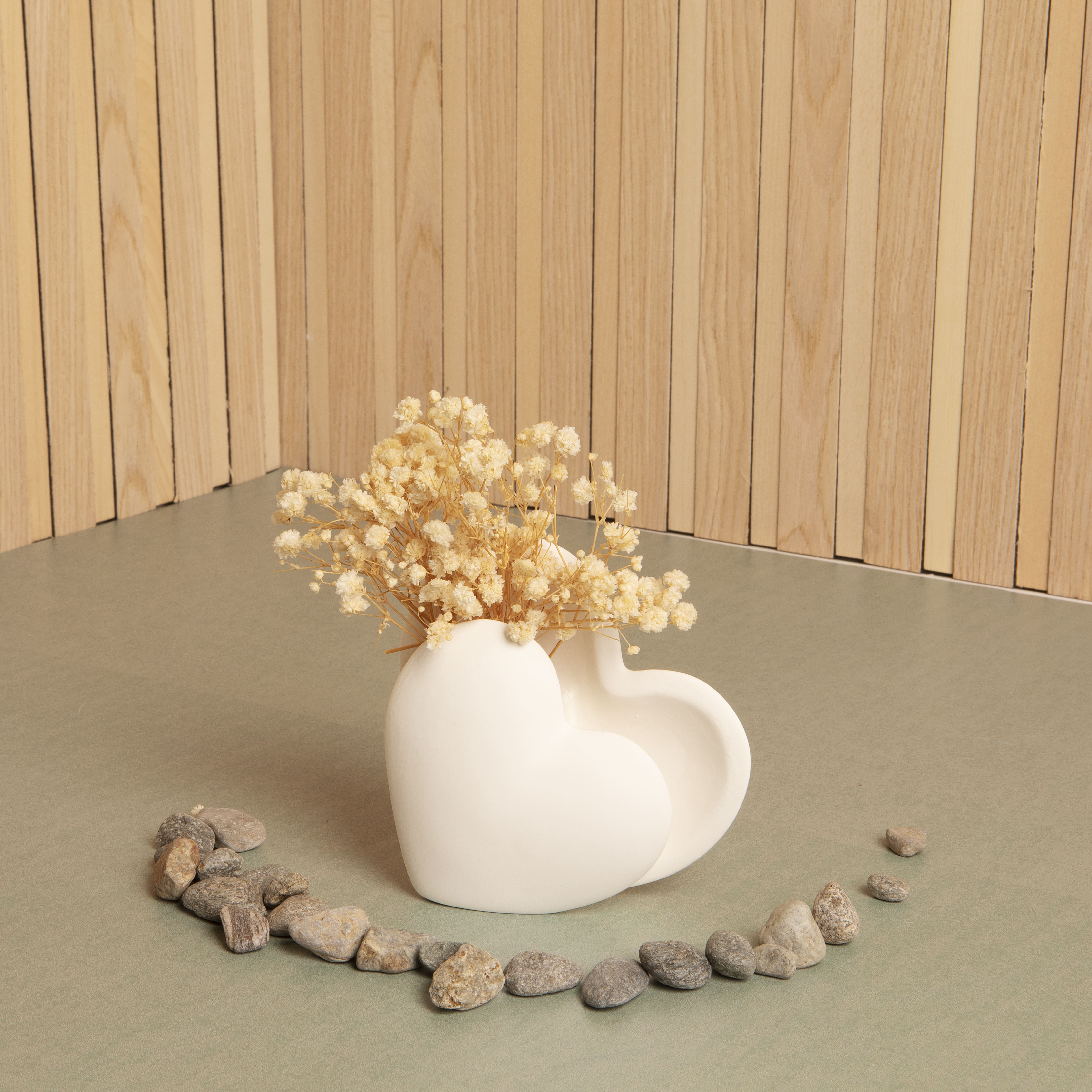 Bomboniera Claraluna Vaso a Cuore in Ceramica Bianca con fiori 24003