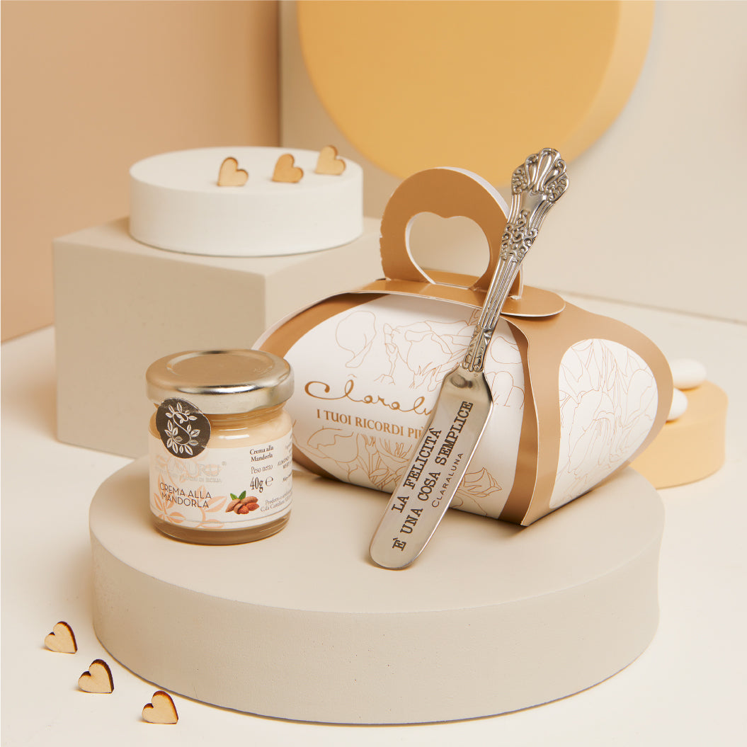 Bomboniera Claraluna Crema Mandorla 40g con Coltellino 25082C