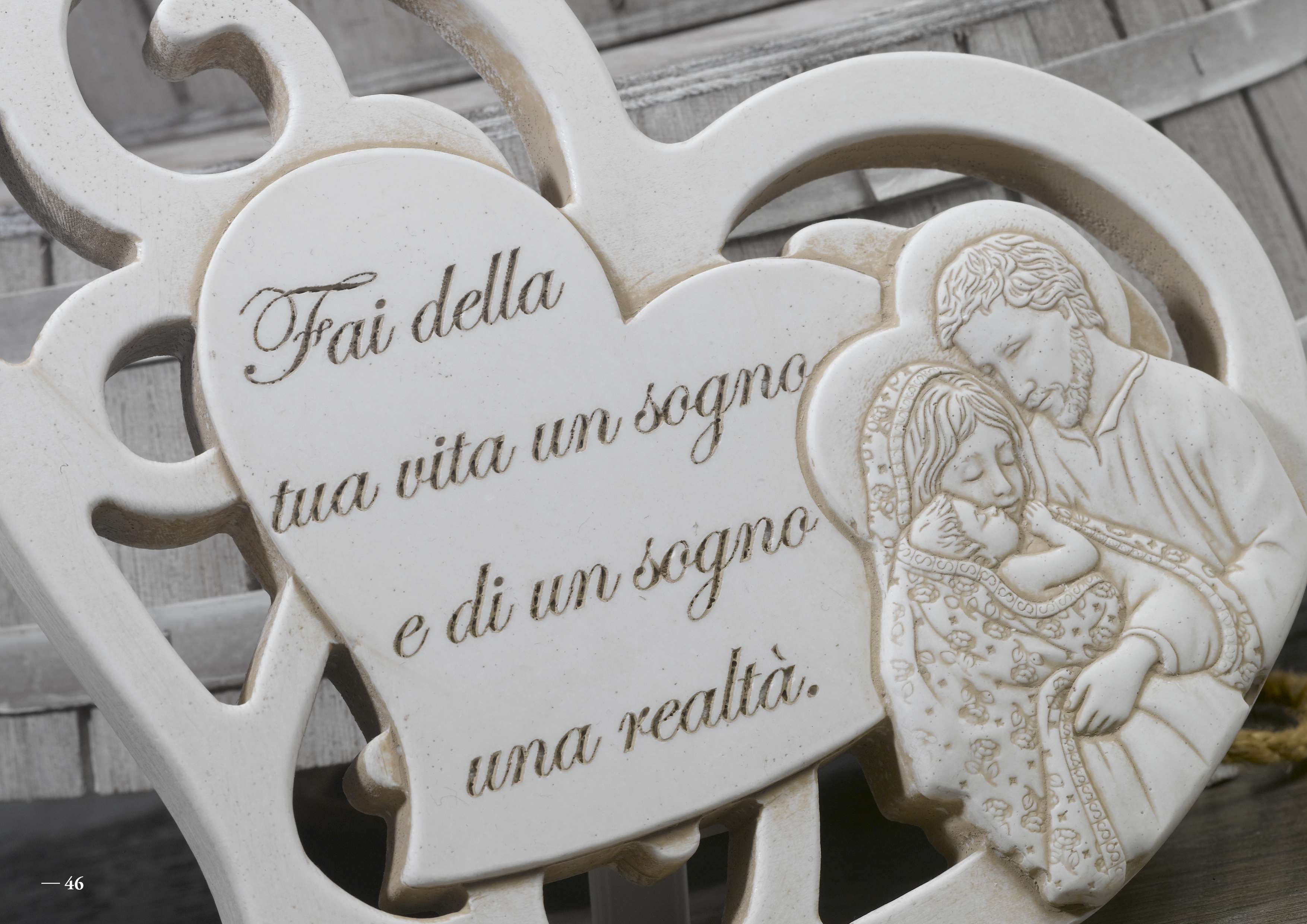 Bomboniera Dolcicose Cuore con Calice Comunione e Mitria Cresima- BE 21243